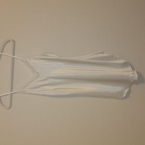 VTG vintage Victoria's Secret Gold Label  white chemise